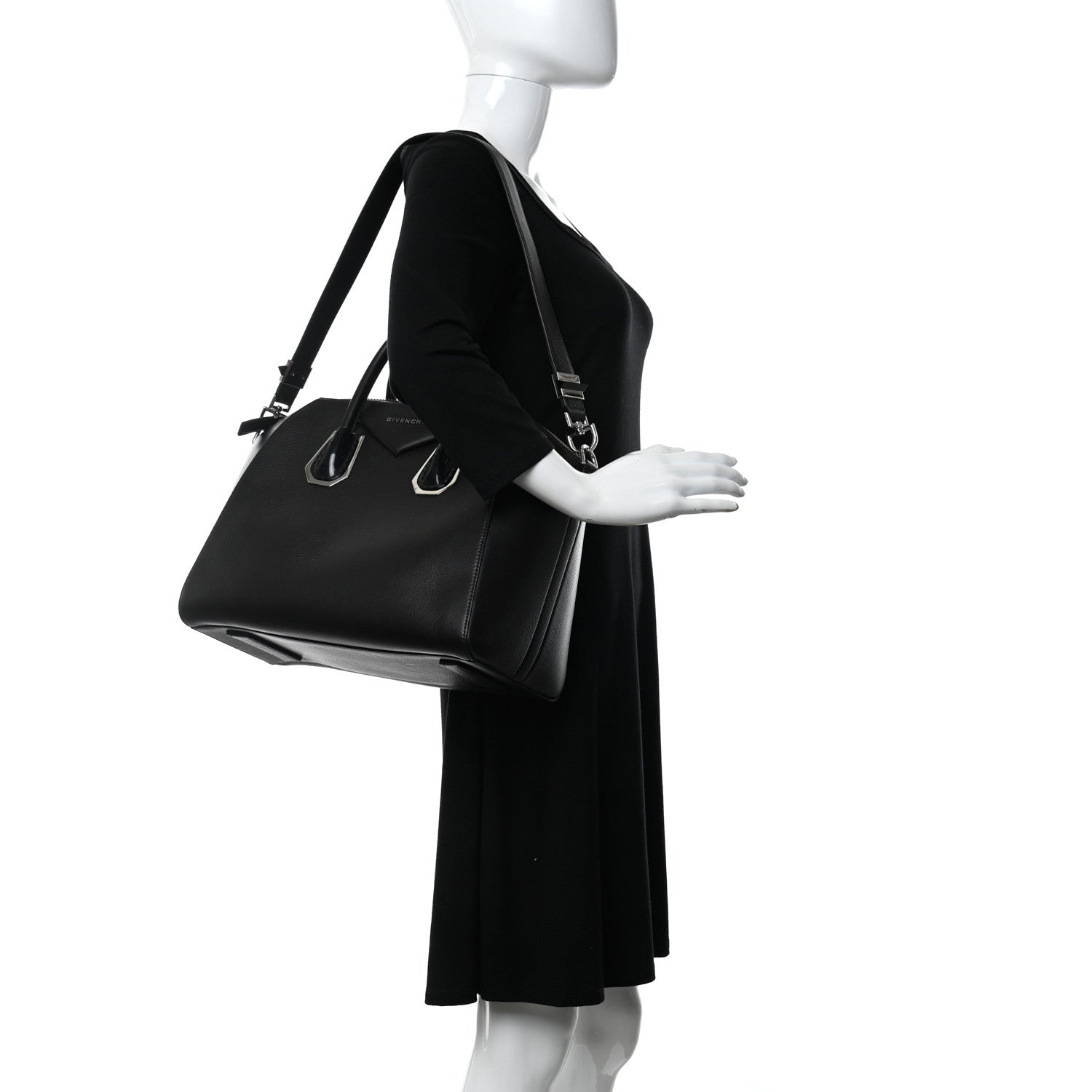 Givenchy Sugar Goatskin Kenya Metal Medium Antigona Black 2 of 13