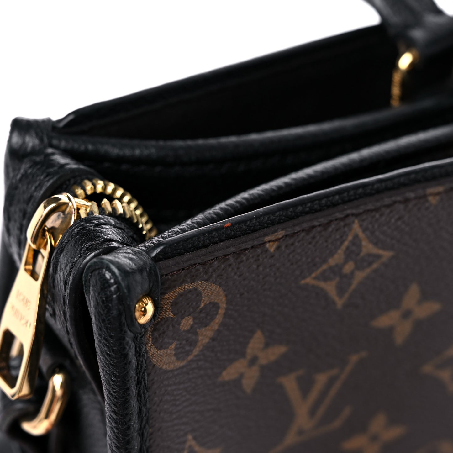 Monogram Popincourt MM Black