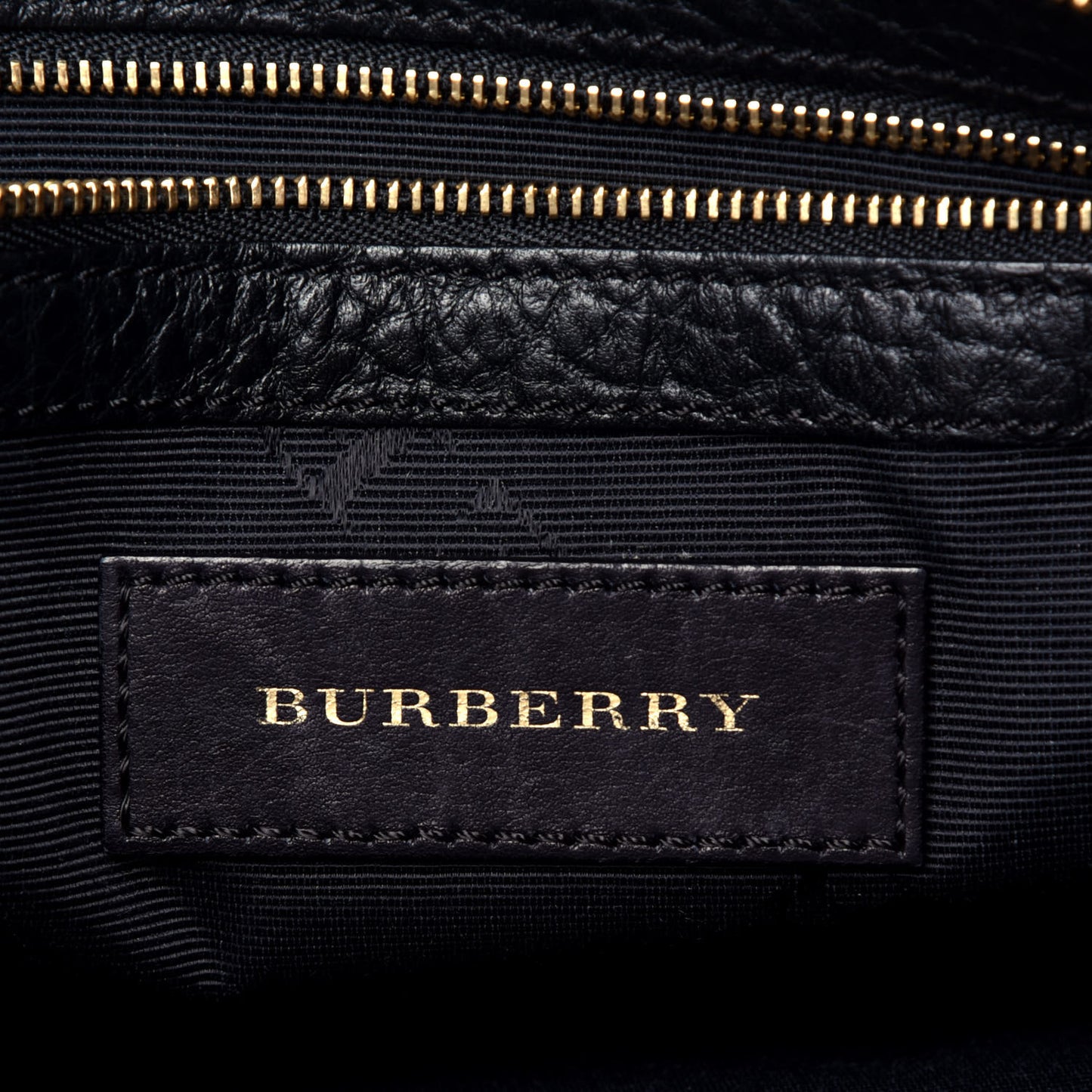 Signature Grain Calfskin Check Embossed Small Chichester Crossbody Clutch Bag Black