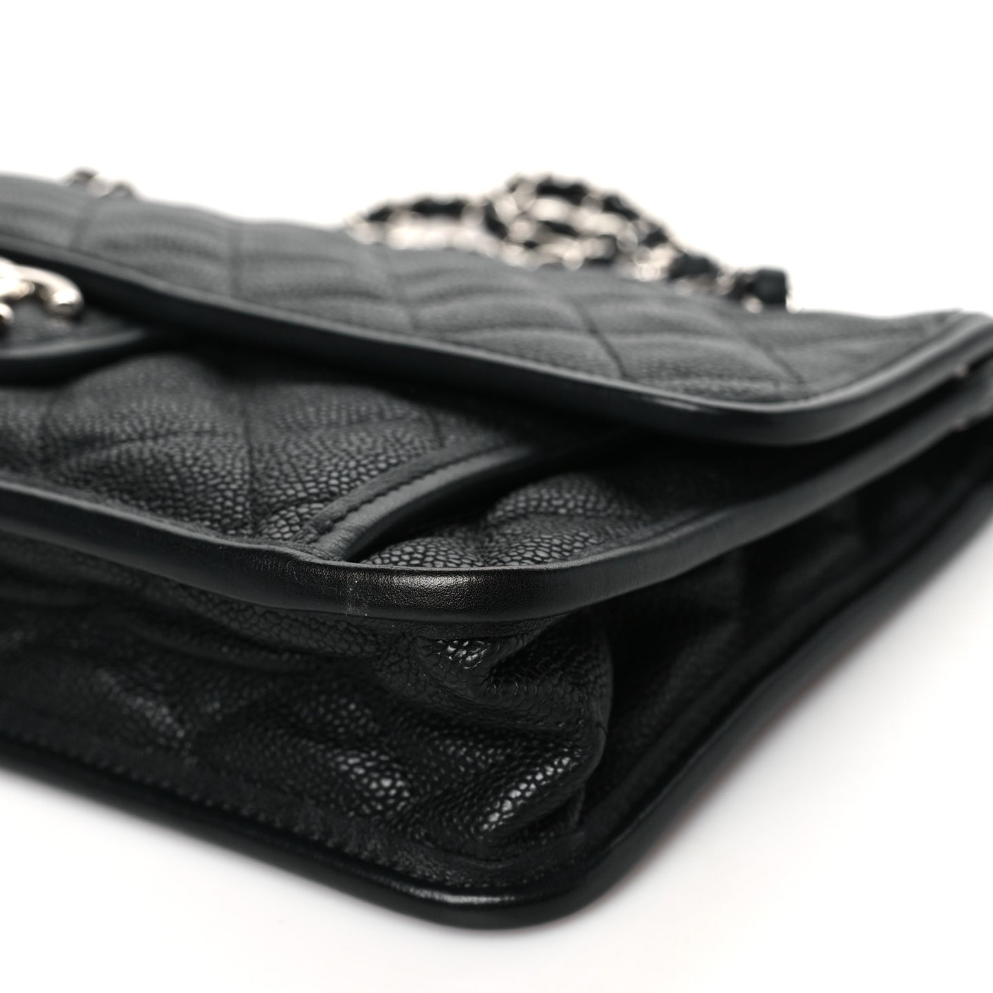 Caviar Quilted Medium French Riviera Flap Black