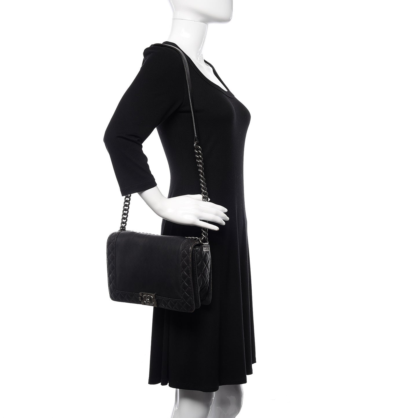 Calfskin New Medium Boy Reverso Flap Black