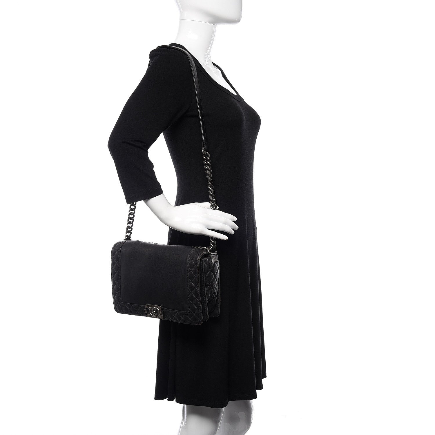 Chanel Calfskin New Medium Boy Reverso Flap Black 2 of 19