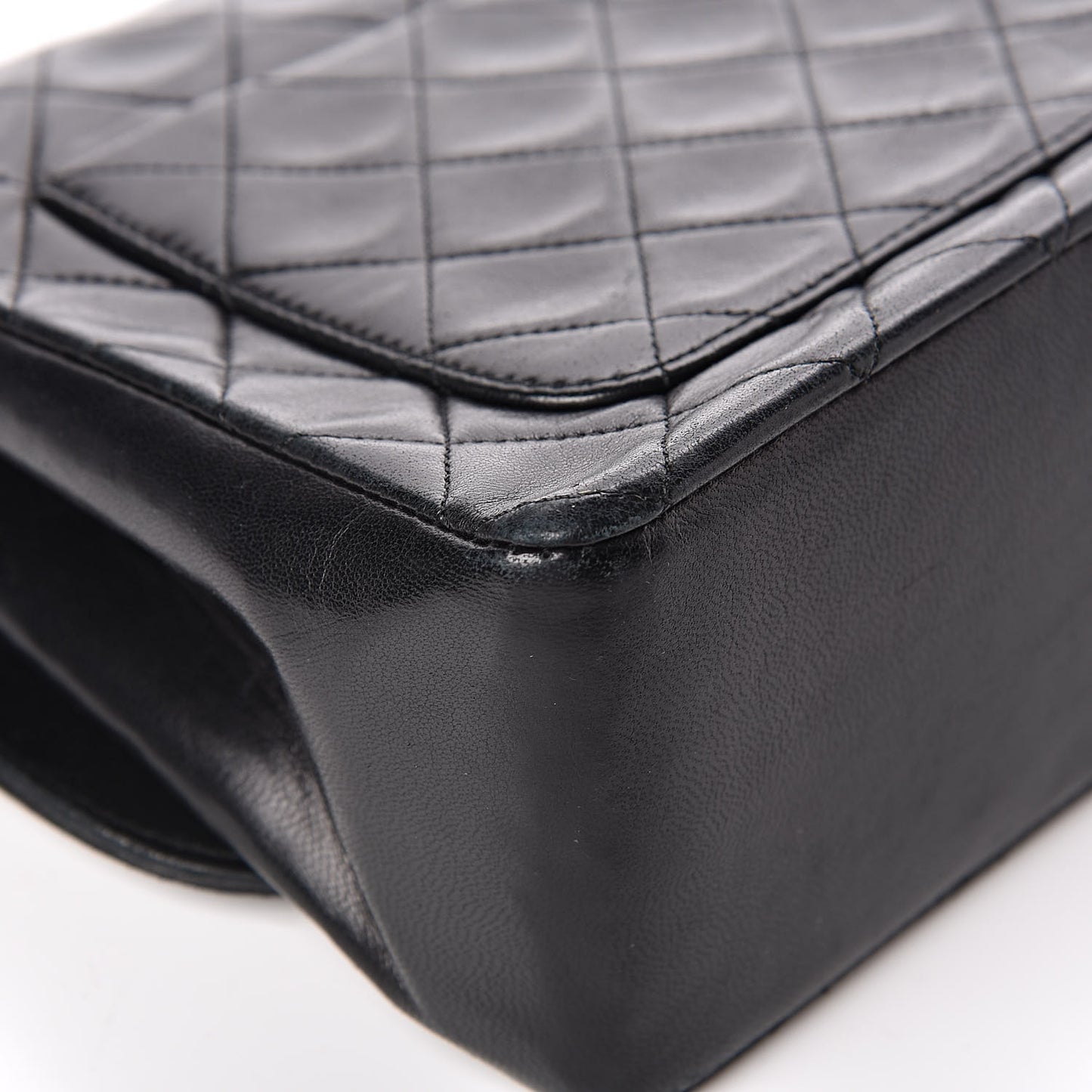Lambskin Quilted Medium Single Flap Black