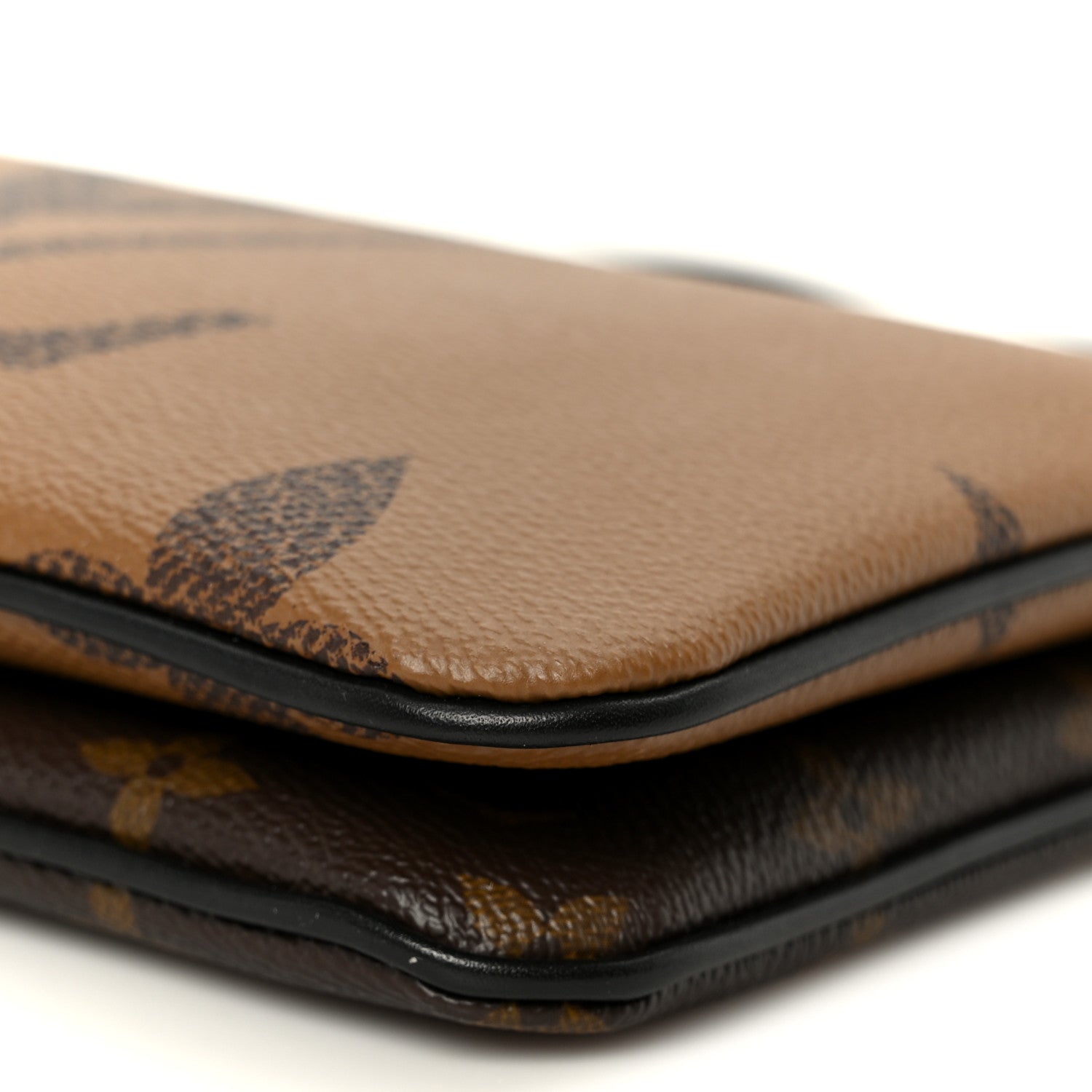 LOUIS VUITTON  ルーピイング Louis Vuitton Monogram Giant Reverse Canvas Double Zip Pochette