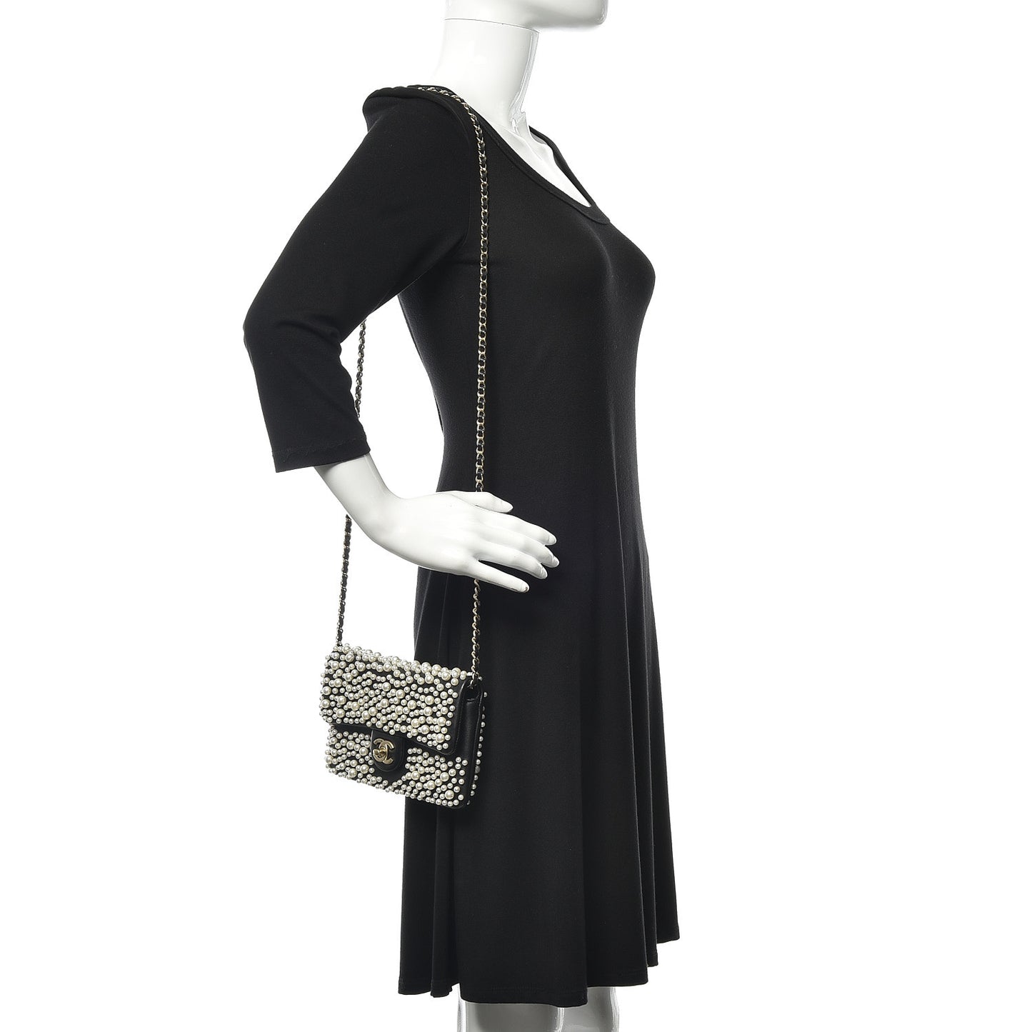 Lambskin Pearls Flap Black