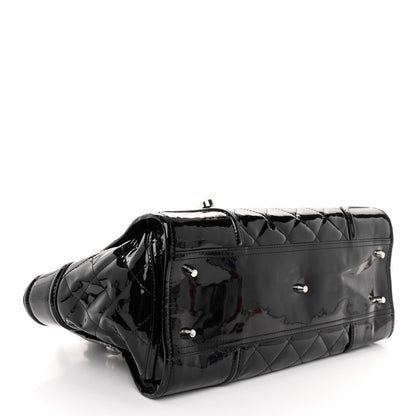 Burberry Patent Quilted Large Manor Tote Black 4 of 14