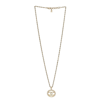 Chanel Pearl CC Round Pendant Necklace Gold 3 of 5