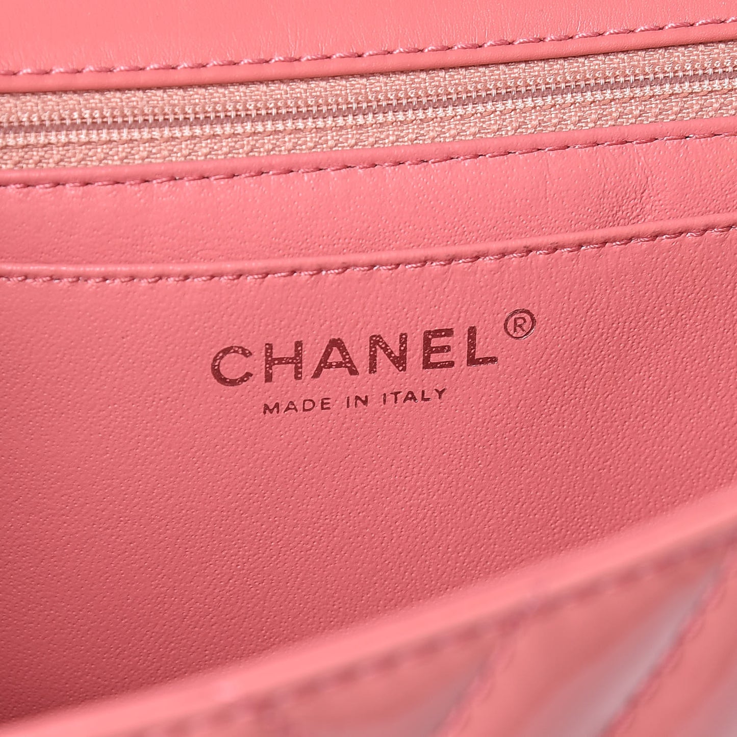 Patent Chevron Quilted Jumbo Single Flap Pink