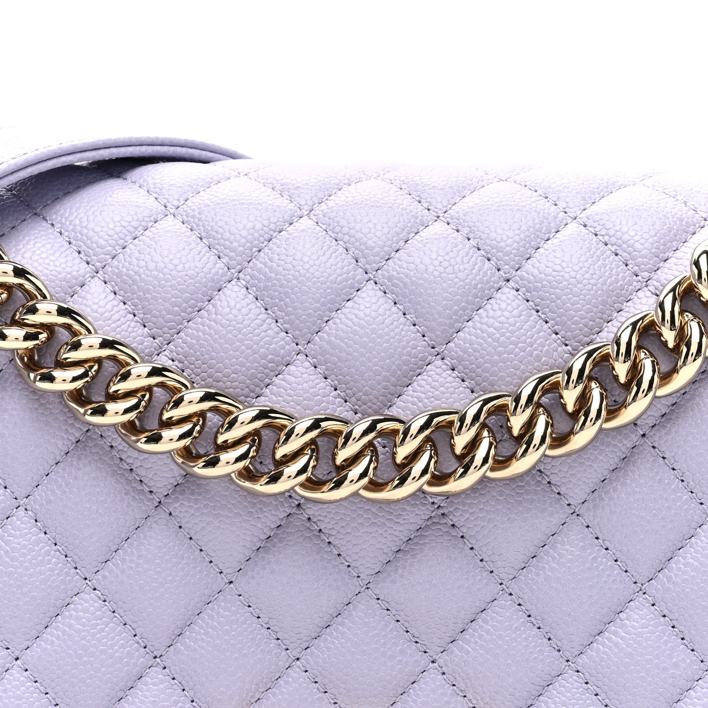 Caviar Quilted Medium Boy Flap Light Purple