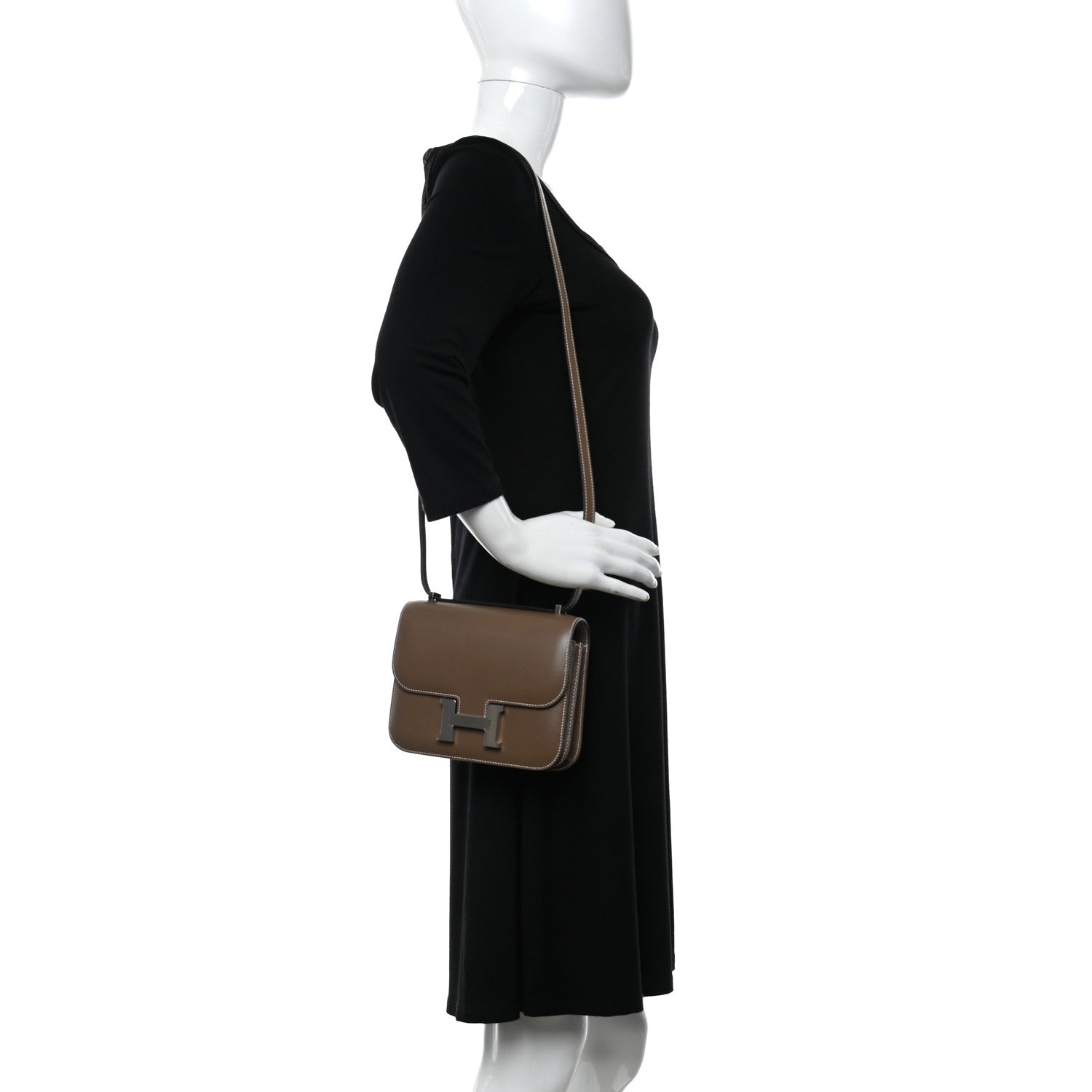 Hermes Tadelakt Constance 18 Etoupe 3 of 11