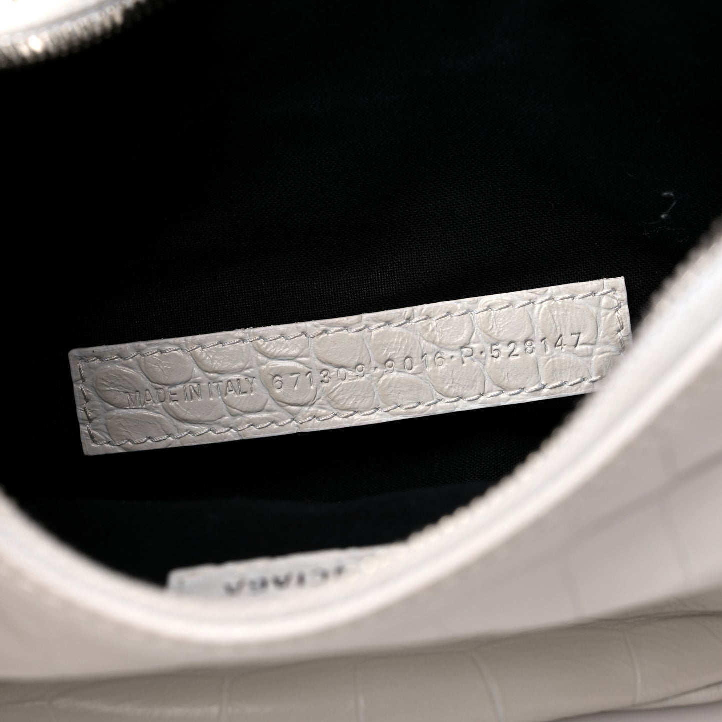 Extra Supple Calfskin Crocodile Embossed Le Cagole Shoulder Bag XS White