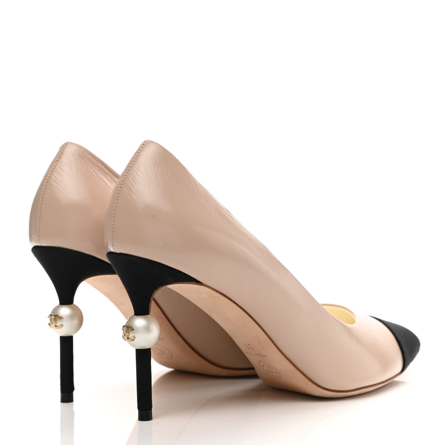 Shiny Calfskin Grosgrain Cap Toe CC Pearl Pumps 39 Beige Black