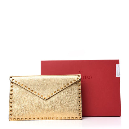 Valentino Garavani Metallic Pebbled Calfskin Large Rockstud Envelope Clutch Gold 7 of 7