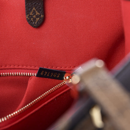 Louis Vuitton Reverse Monogram Giant Onthego MM 9 of 10