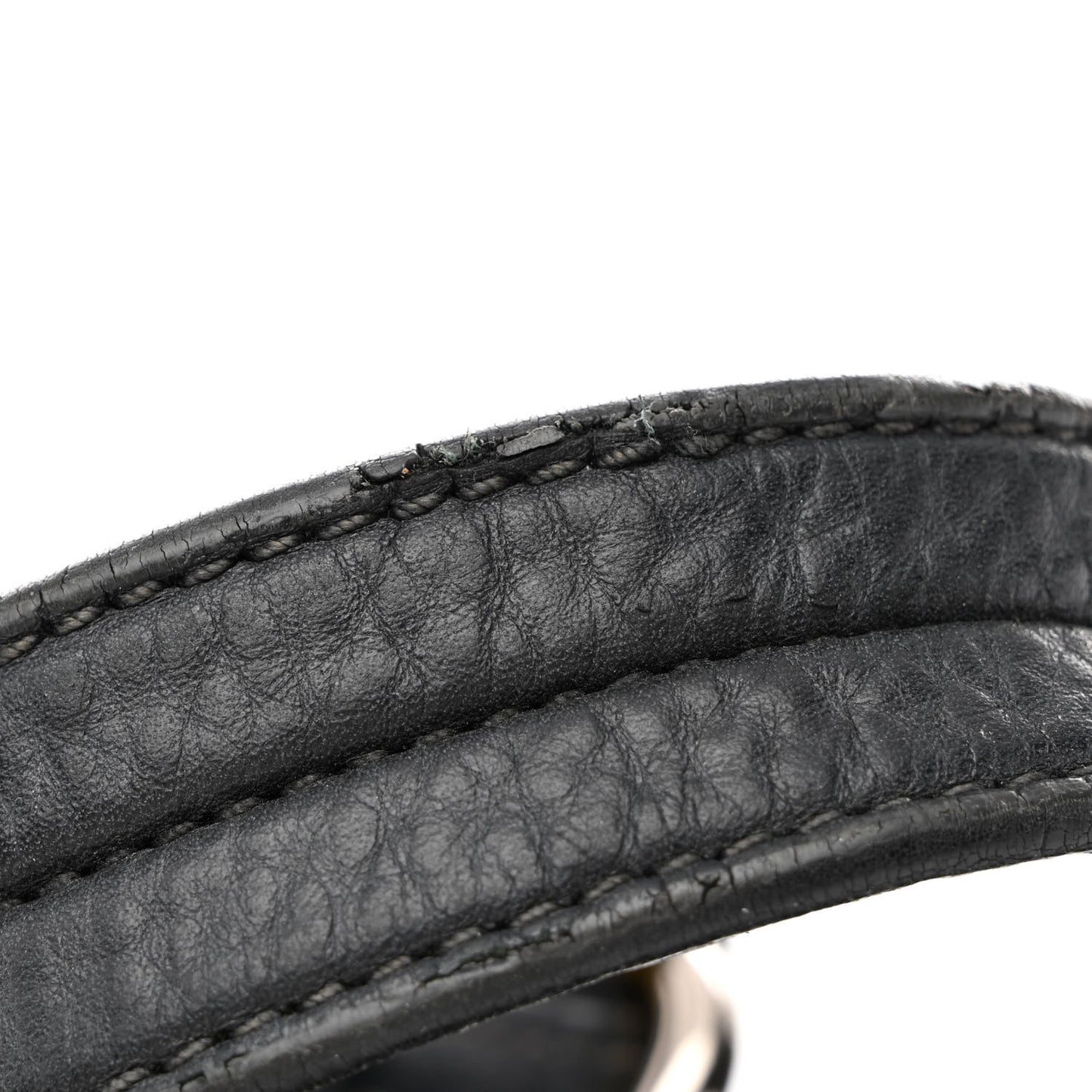 Vitello Daino Hobo Black