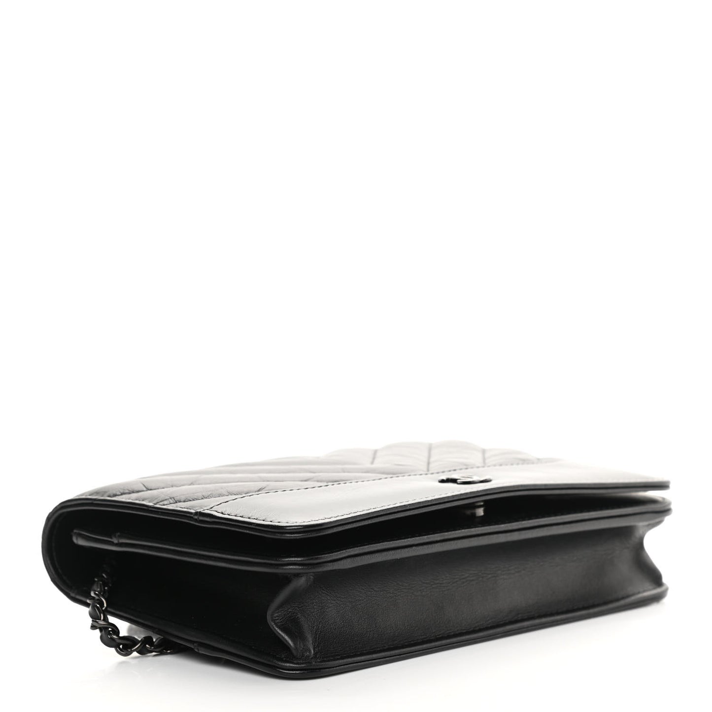 Aged Calfskin Chevron Quilted Gabrielle Wallet On Chain WOC Black