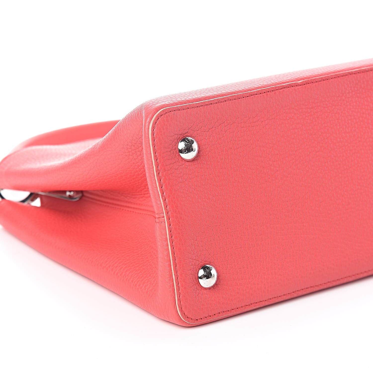 Louis Vuitton Taurillon Capucines MM Rose Litchi 7 of 8