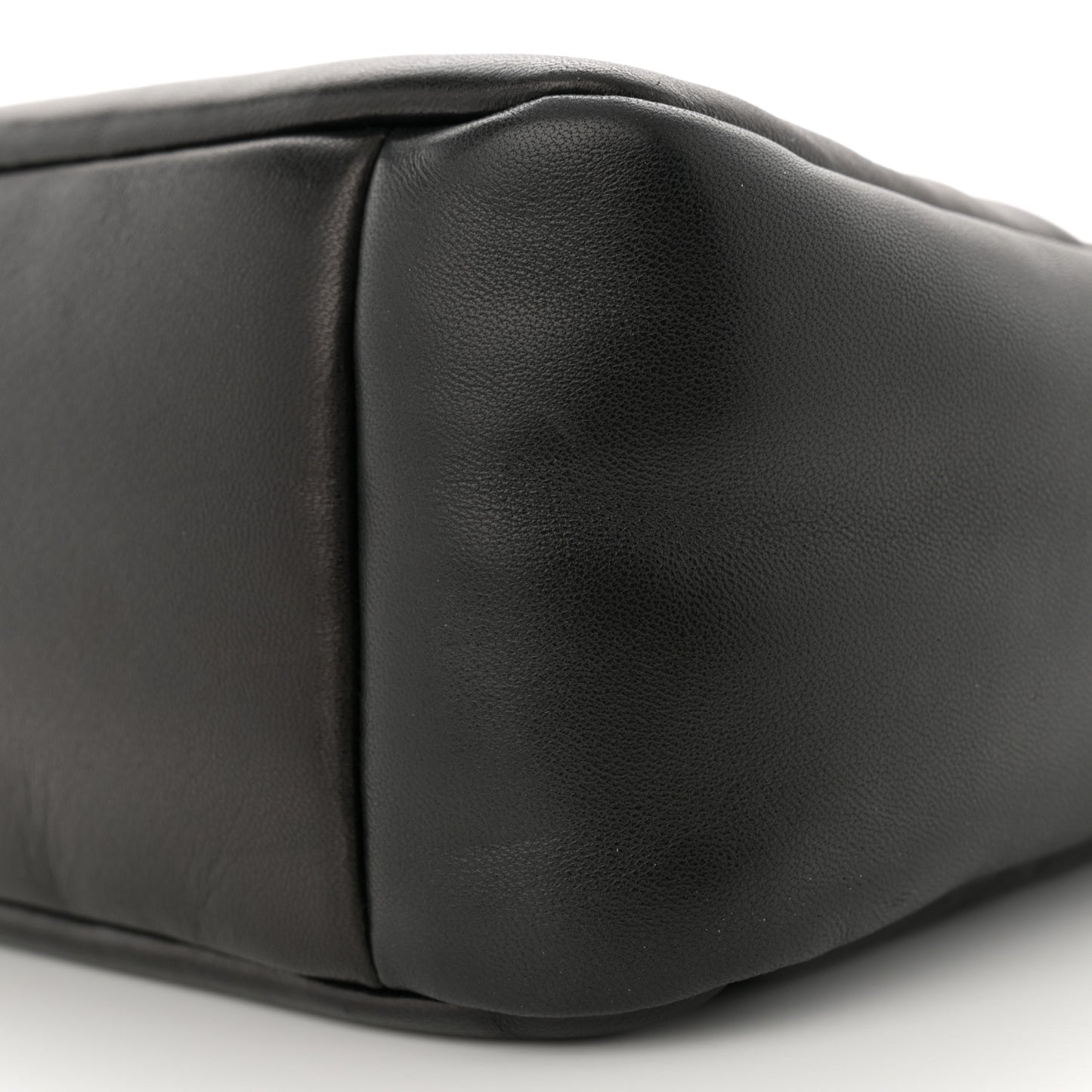 Padded Lambskin Small Le 5 A 7 Supple Hobo Black
