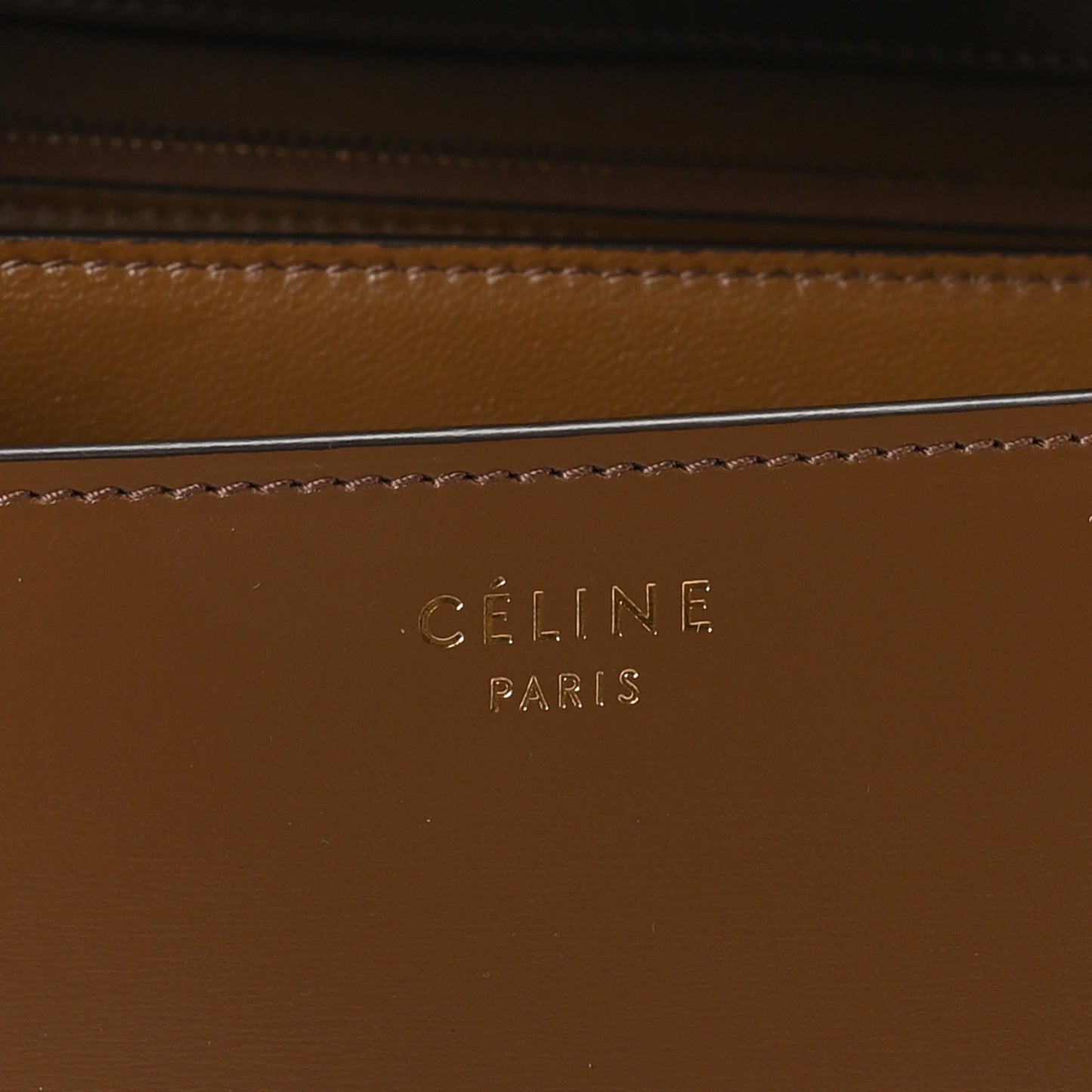 Box Calfskin Medium Classic Box Flap Bag Camel