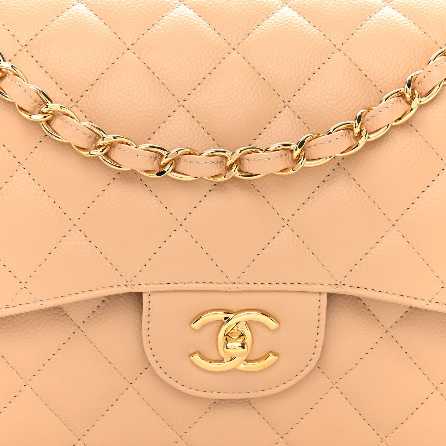 Caviar Quilted Jumbo Double Flap Beige Clair