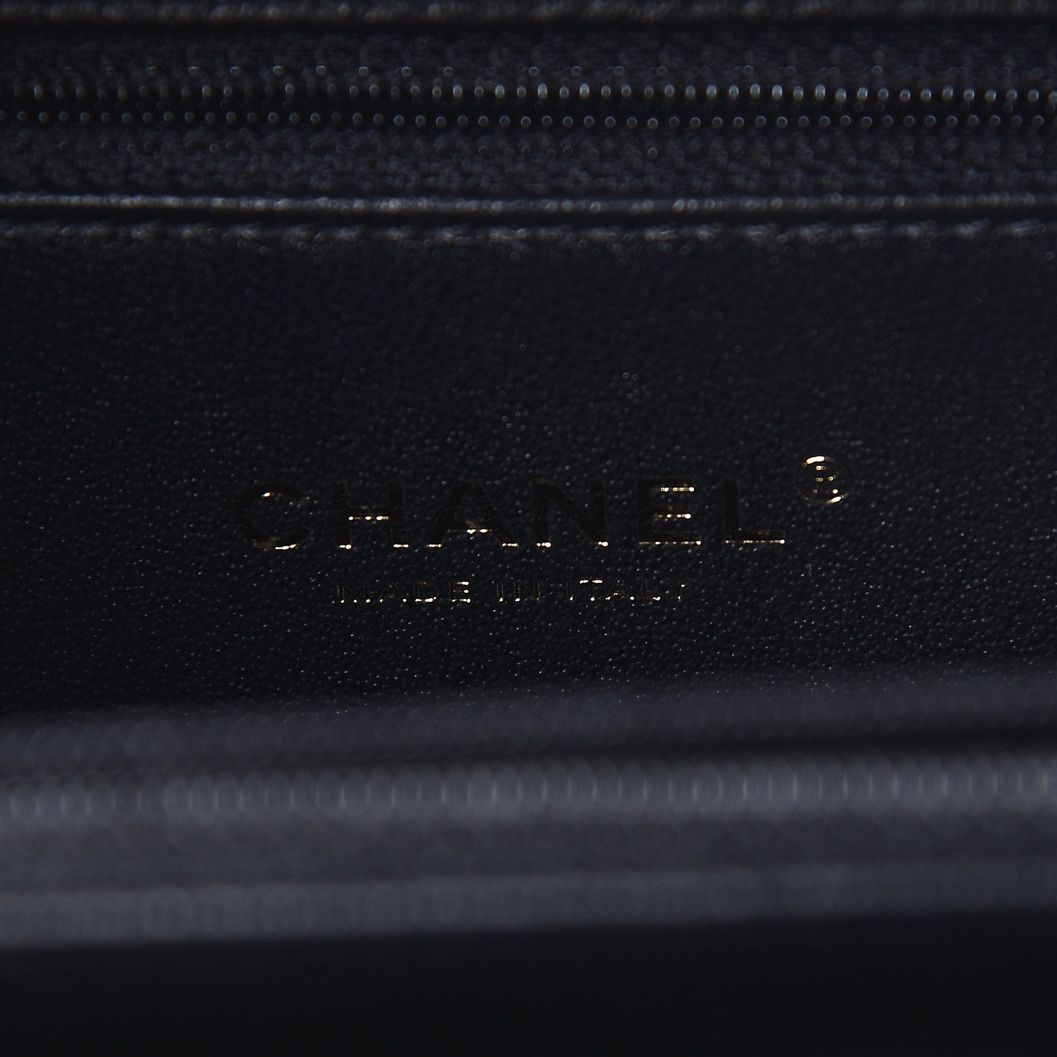 Chanel Caviar Quilted Medium CC Filigree Vanity Case Burgundy Black 8 of 11