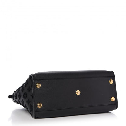 Louis Vuitton Calfskin Monogram Tufting On My Side Black 4 of 9