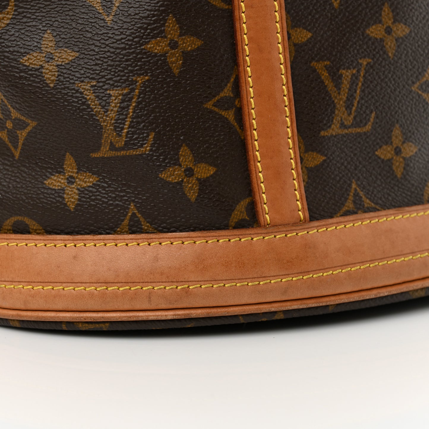Monogram Bucket 27