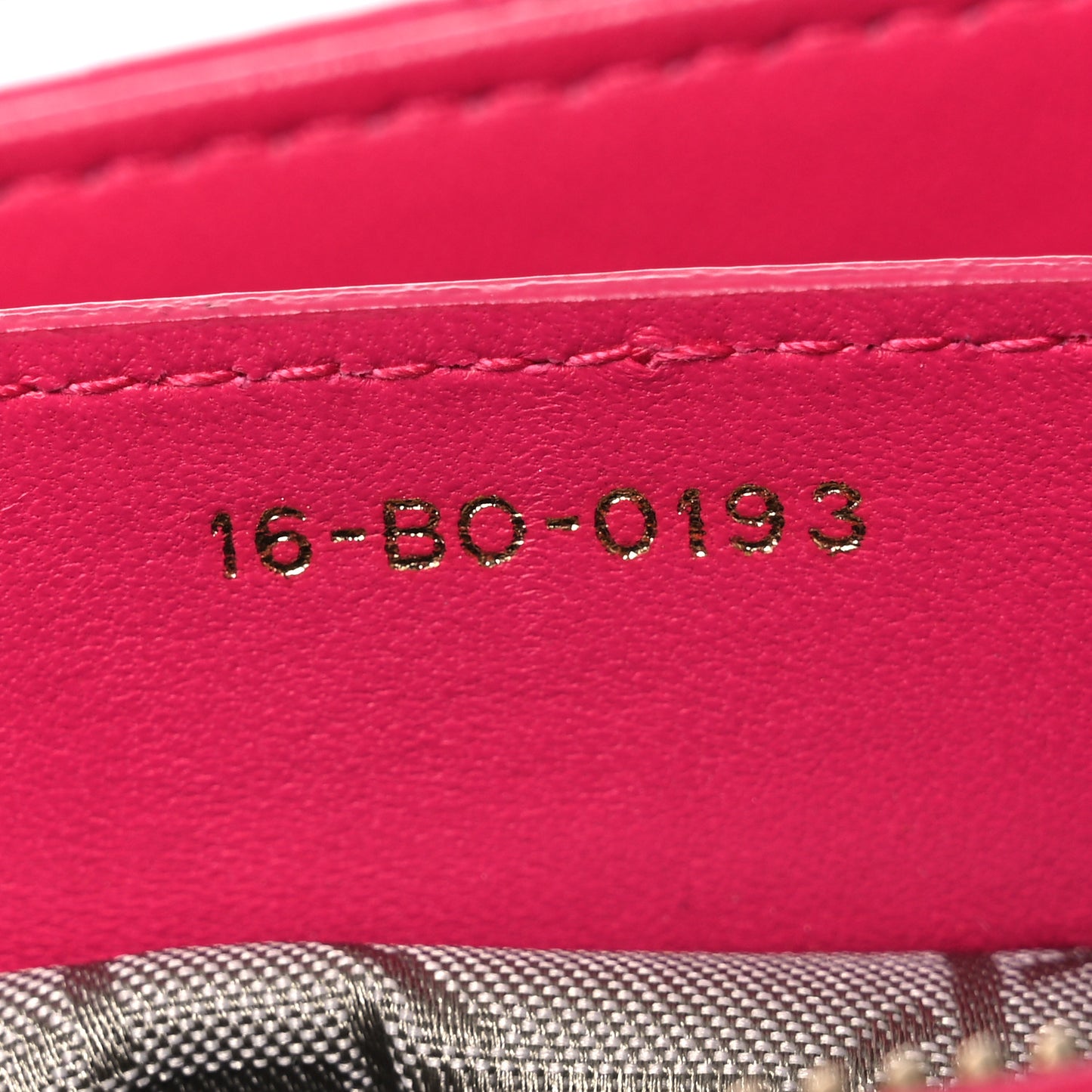 Lambskin Cannage Medium Lady Dior Fuchsia