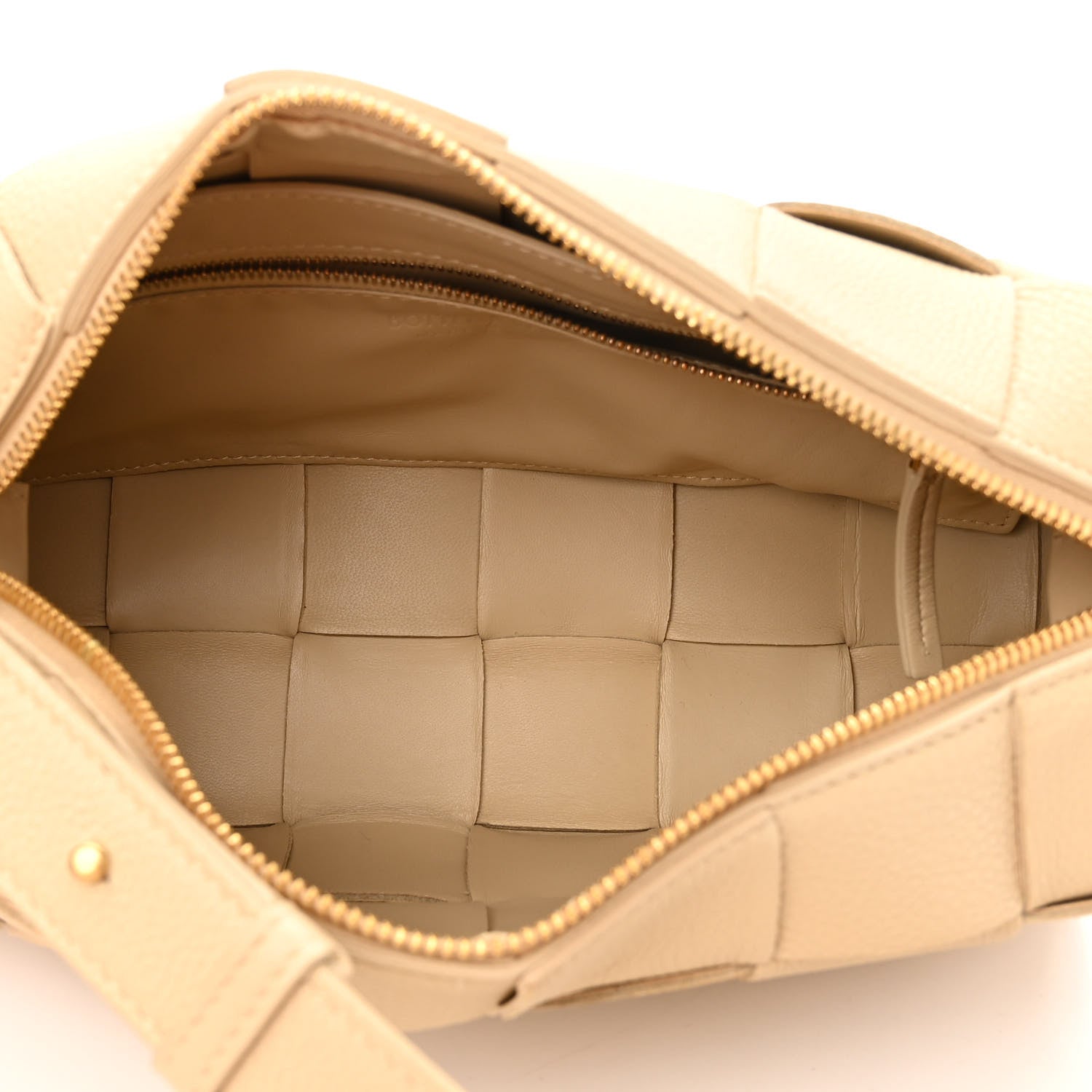 Bottega Veneta Grained Calfskin Maxi Intrecciato Cassette Crossbody Bag Porridge 5 of 9
