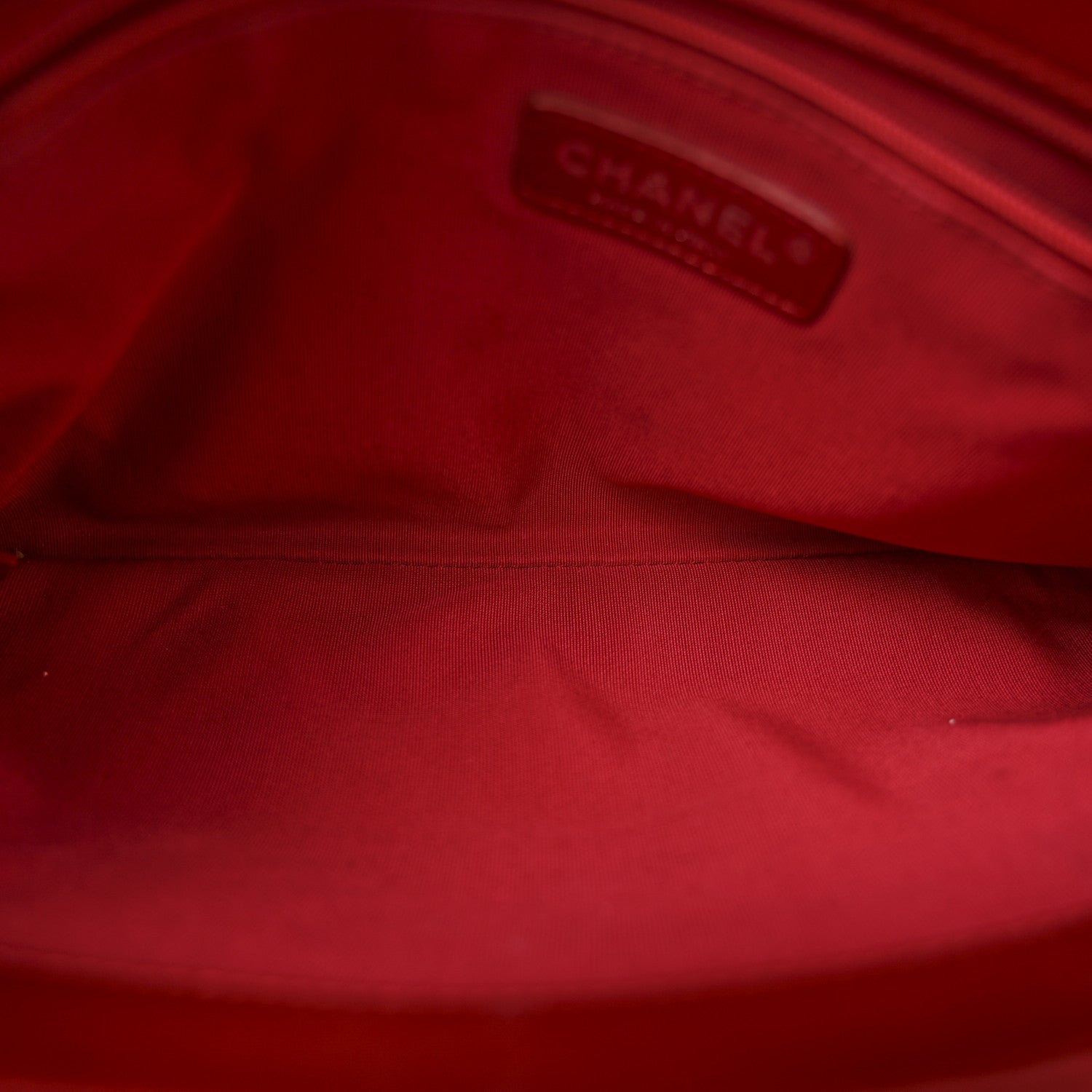 Chanel Vinyl Lipstick Ligne Tote Red 6 of 16