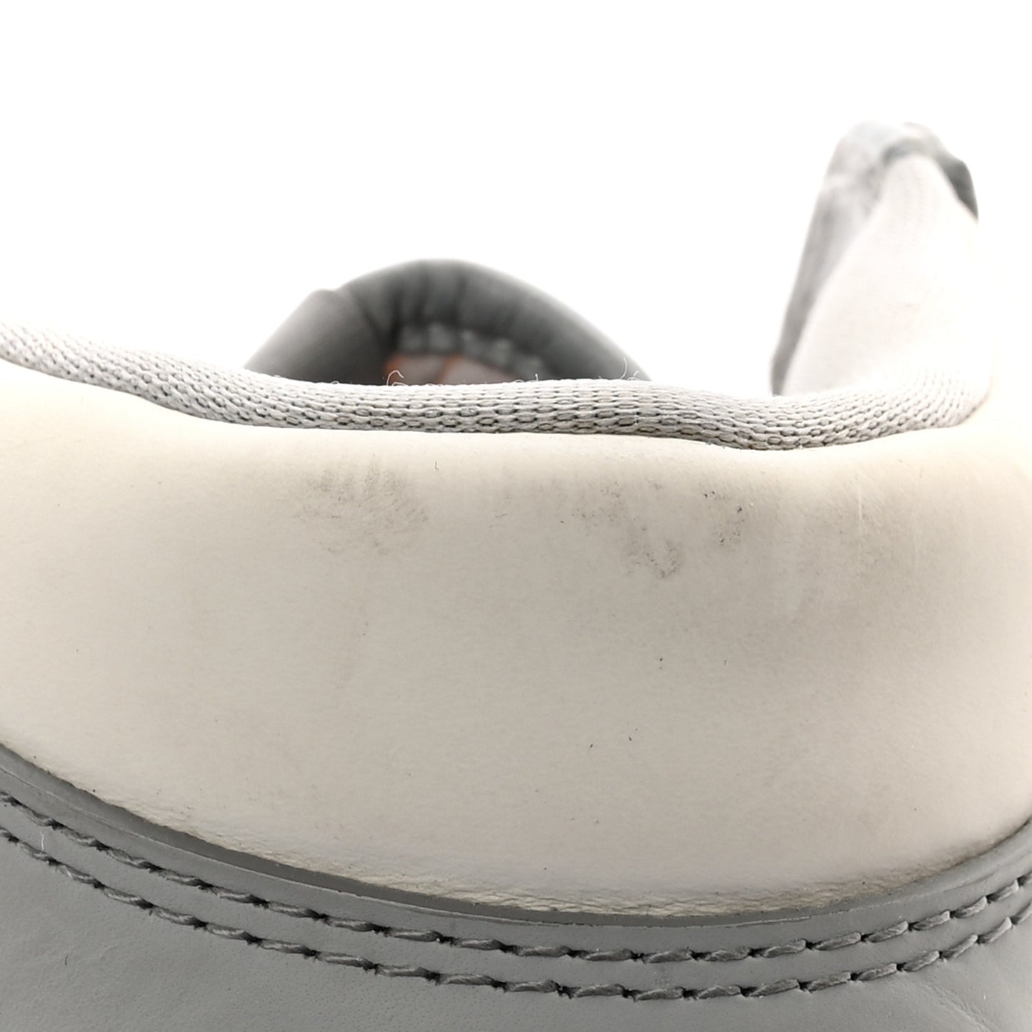 X NIKE AIR JORDAN Calfskin Mens Oblique High Sneakers 44 Beige White