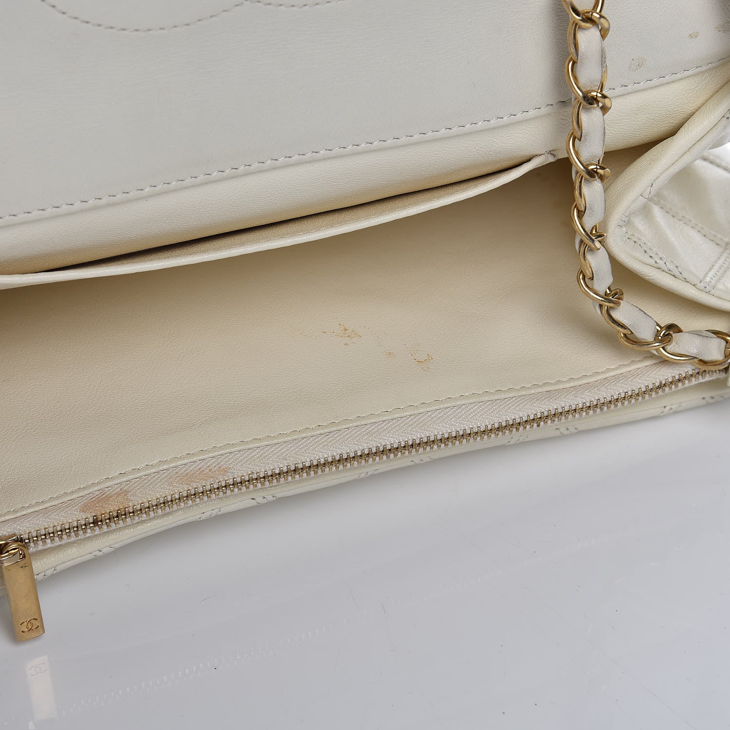 Chanel Calfskin Stitched Thin City Flap White 10 of 18