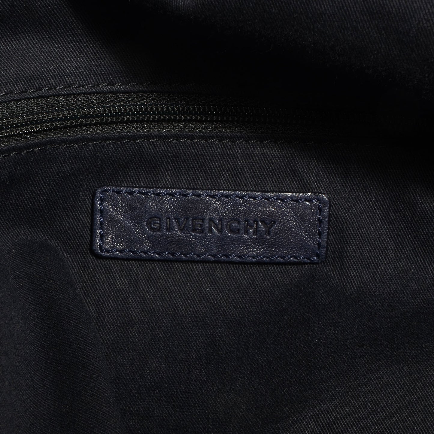 Pebbled Calfskin Medium Nightingale Navy