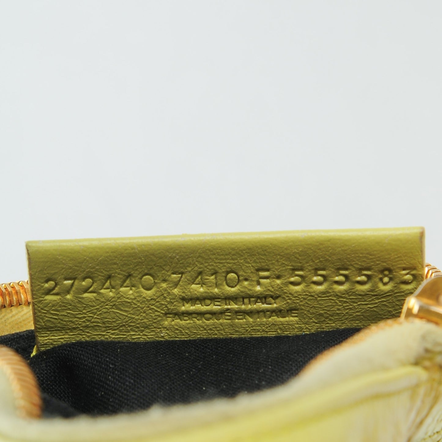 Agneau Giant 12 Gold Hardware M Porte-Monnaie Coin Purse Jaune Citronnade