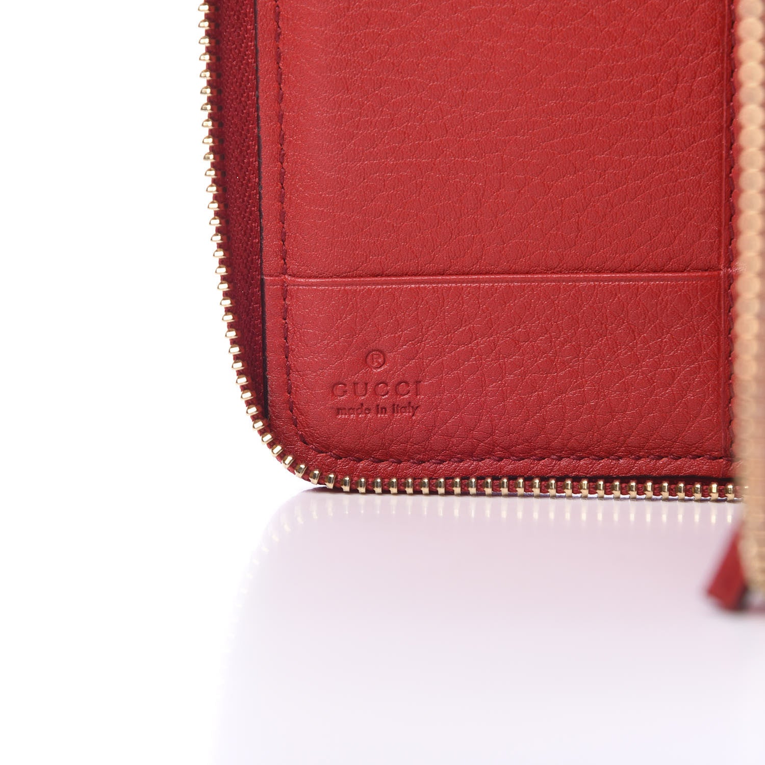 Gucci Pebbled Calfskin Medium Soho Zip Around Wallet Red 5 of 7