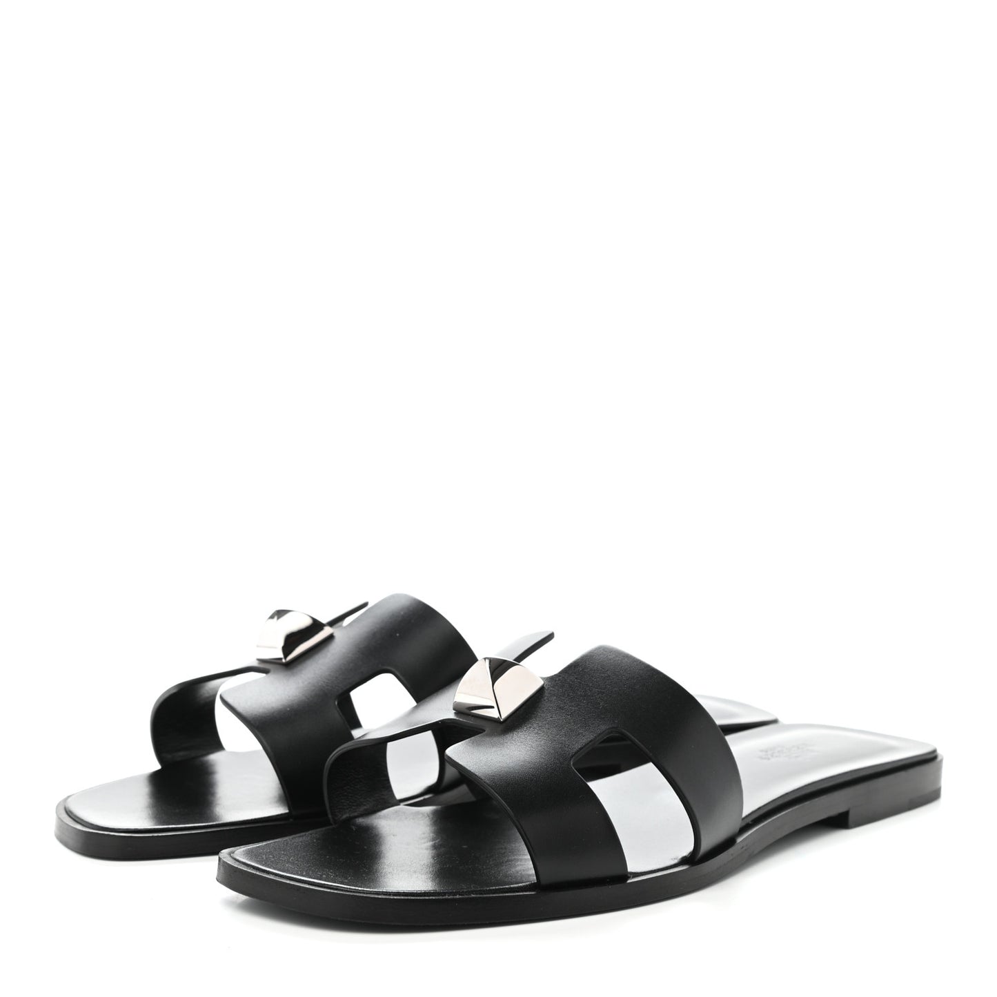 Box Calfskin Clous Pyramide Oran Sandals 40 Black