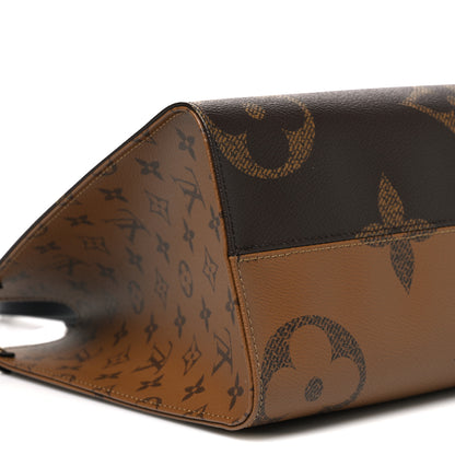 Louis Vuitton Reverse Monogram Giant Onthego MM 8 of 9