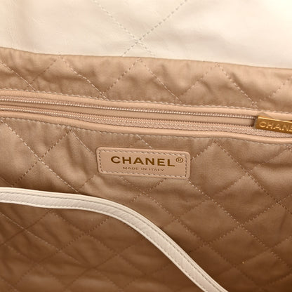 Chanel Shiny Calfskin Quilted Chanel 22 White Black 7 of 11