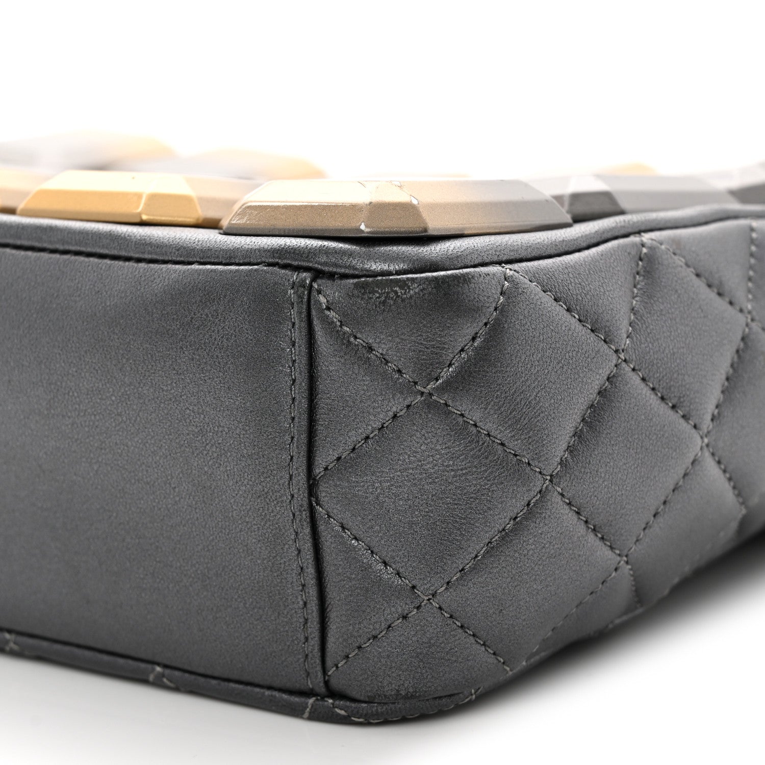 Chanel Metallic Lambskin Plexiglass Evening Art Camera Case Silver 10 of 17