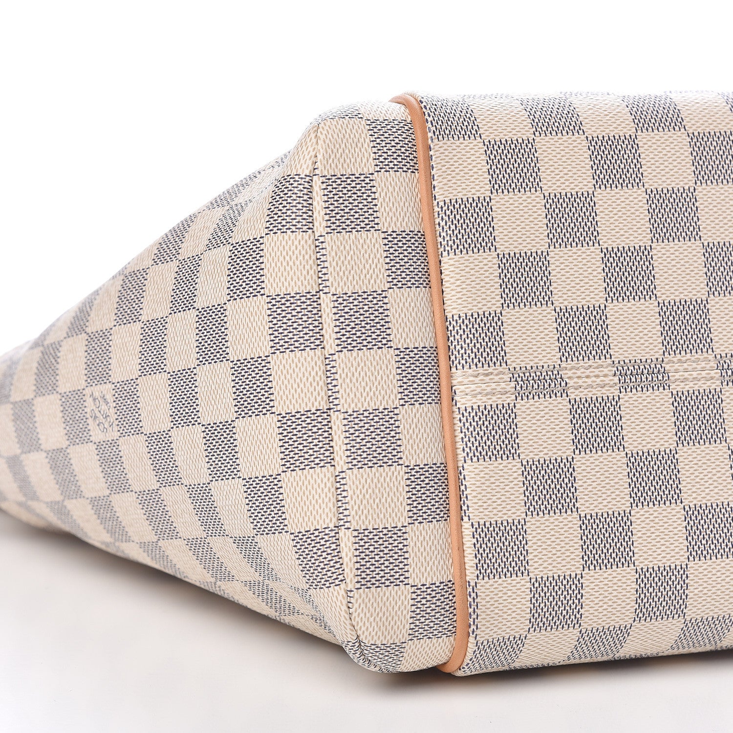 Louis Vuitton Damier Azur Totally MM 5 of 9