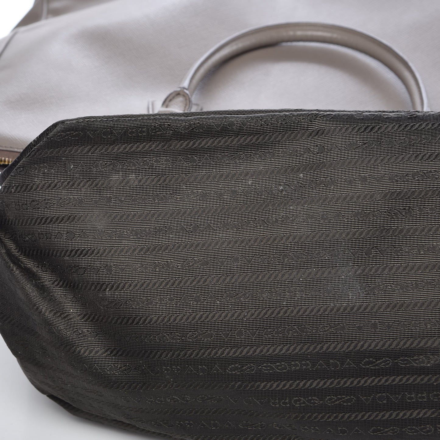 Saffiano Lux Extra Large Galleria Double Zip Tote Argilla