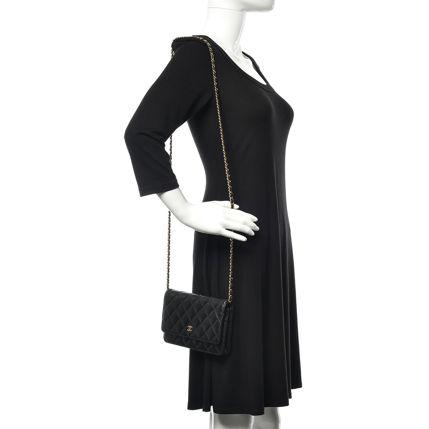 Lambskin Quilted Wallet On Chain WOC Black
