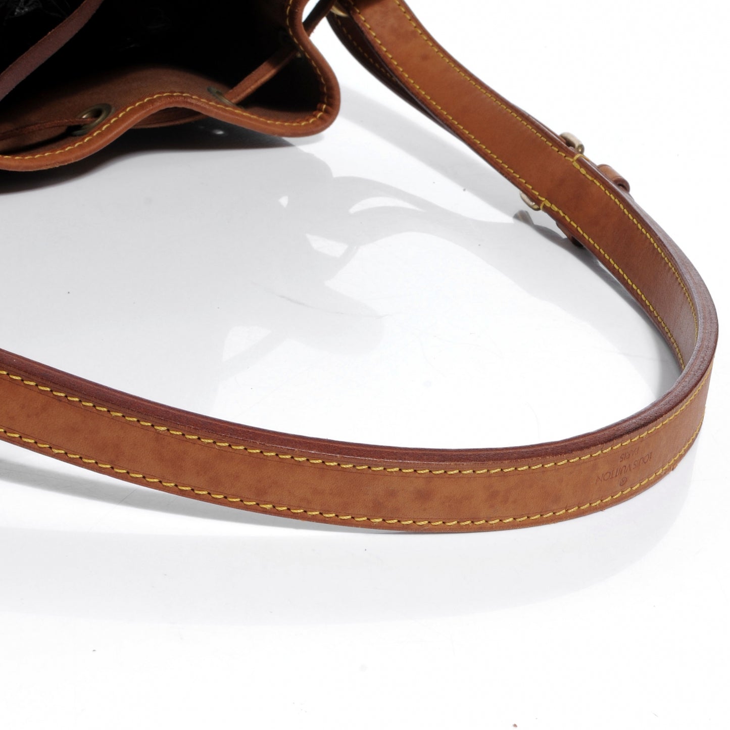 Monogram Noe