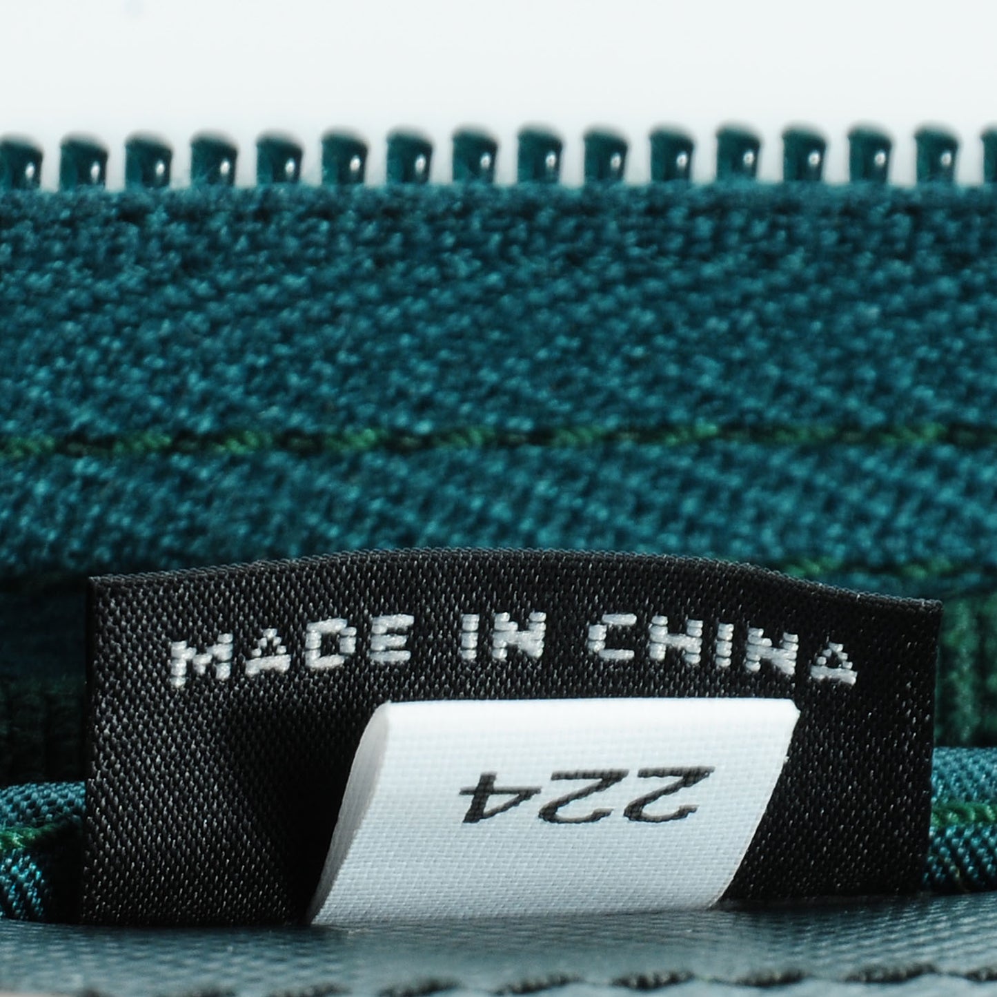 Nylon Vela Cosmetic Pouch Petrolio