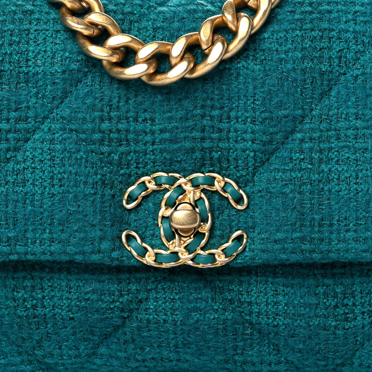 Chanel Tweed Quilted Medium Chanel 19 Flap Green 8 of 11
