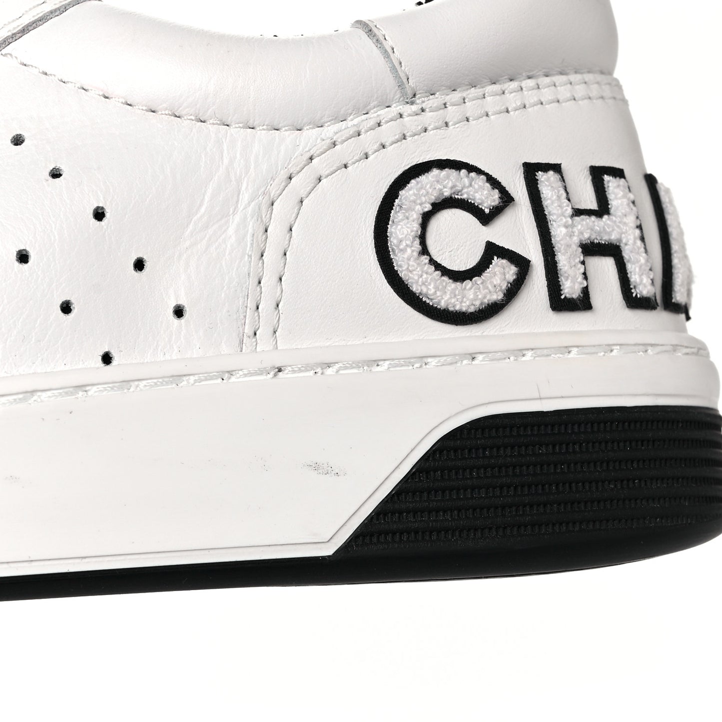 Calfskin Womens Logo Sneakers 38 Black White