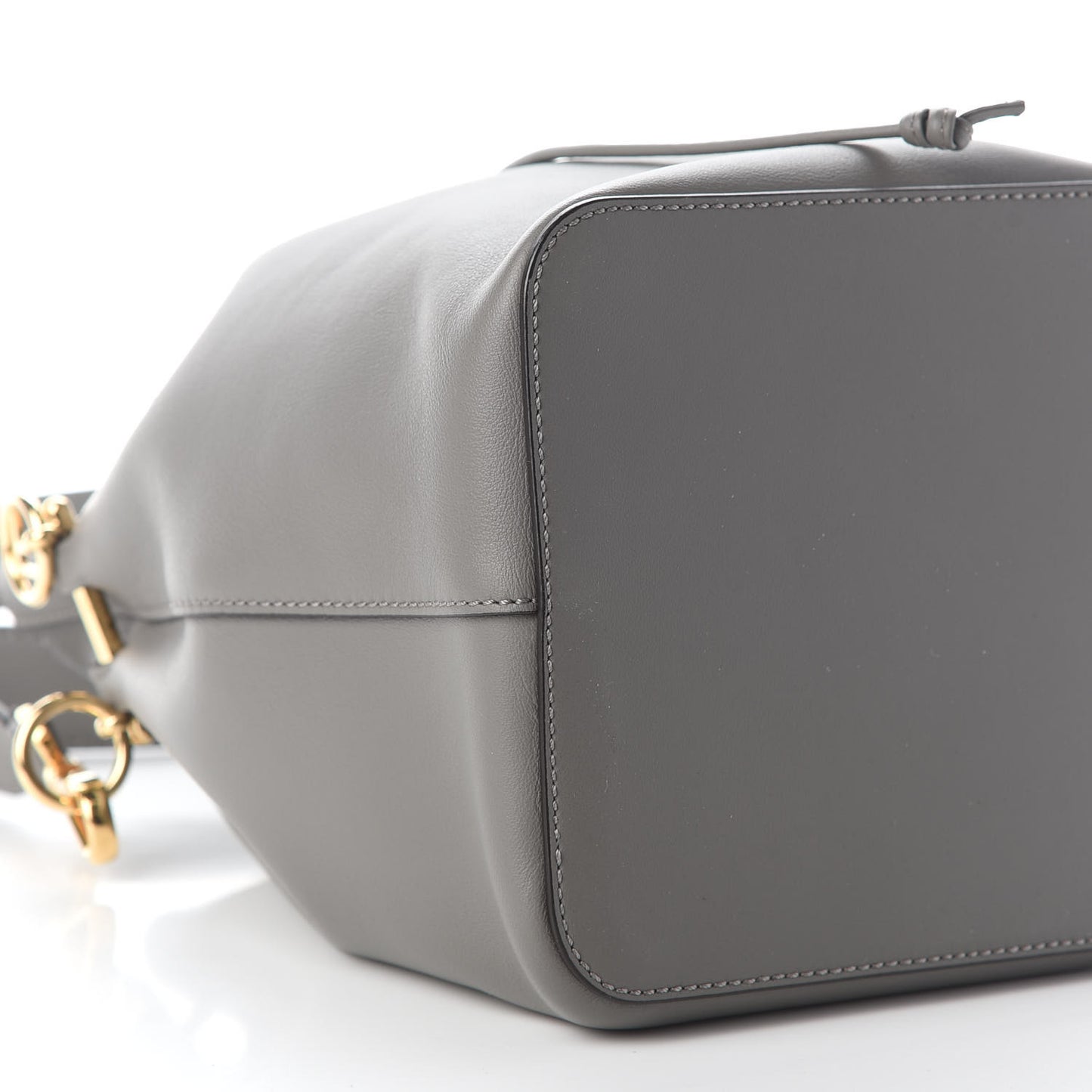 Vitello Grace Matte F is Fendi Grande Mon Tresor Bucket Bag Argilla
