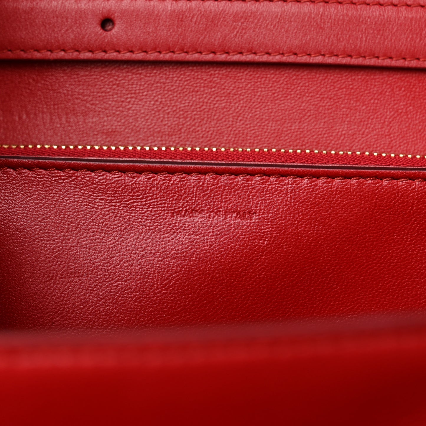 Box Calfskin Medium Classic Box Flap Bag Red