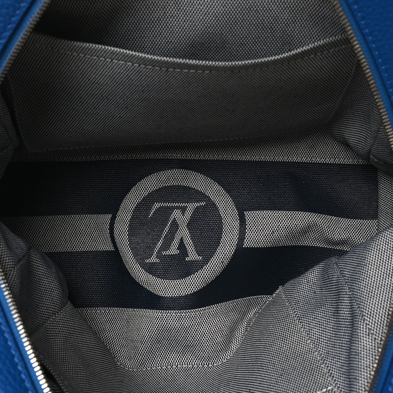 Louis Vuitton Taurillon Dora Ultra Soft MM Blue Royal 5 of 10