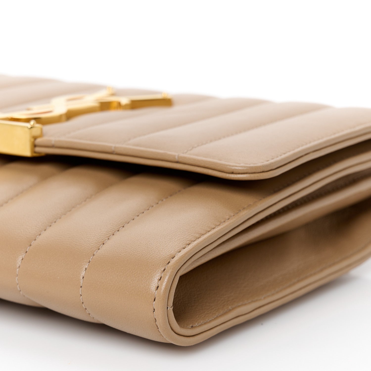Saint Laurent Lambskin Matelasse Monogram Vicky Chain Wallet Peru 10 of 10